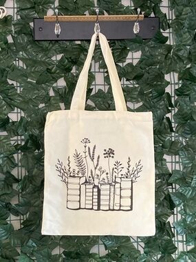 Canvas Book & Botanicals Tote Bag in Cream Mini Zipper Pocket Inside!